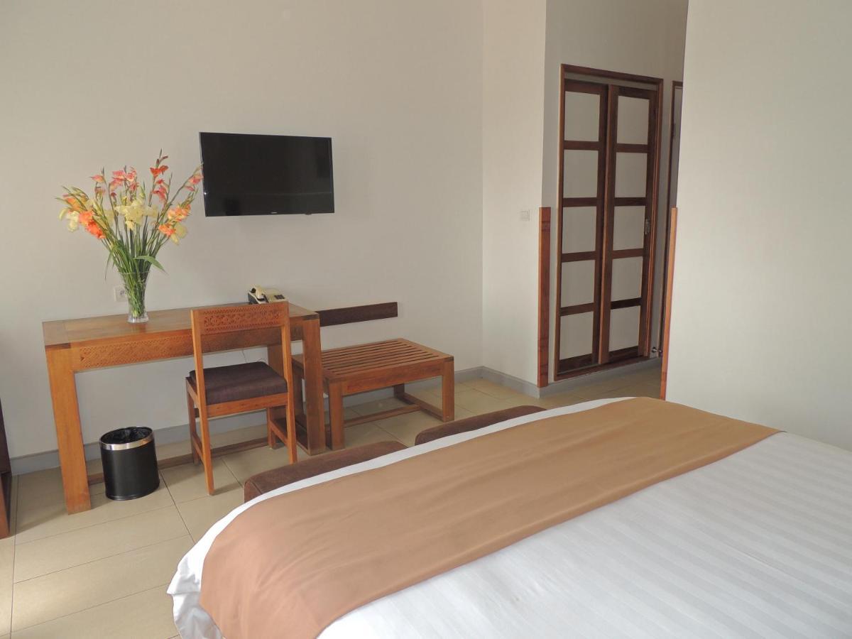 Plumeria Hotel Antsirabe Eksteriør billede