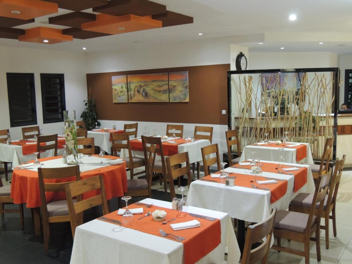 Plumeria Hotel Antsirabe Eksteriør billede